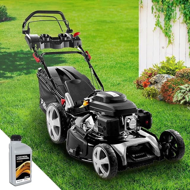 Tondeuse thermique BRAST avec carter acier de 55 cm, traction arrière et bac de 60 litres